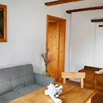 Alpenblick Vierbauch 아파트
